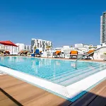 Iberostar Waves Miami Beach 