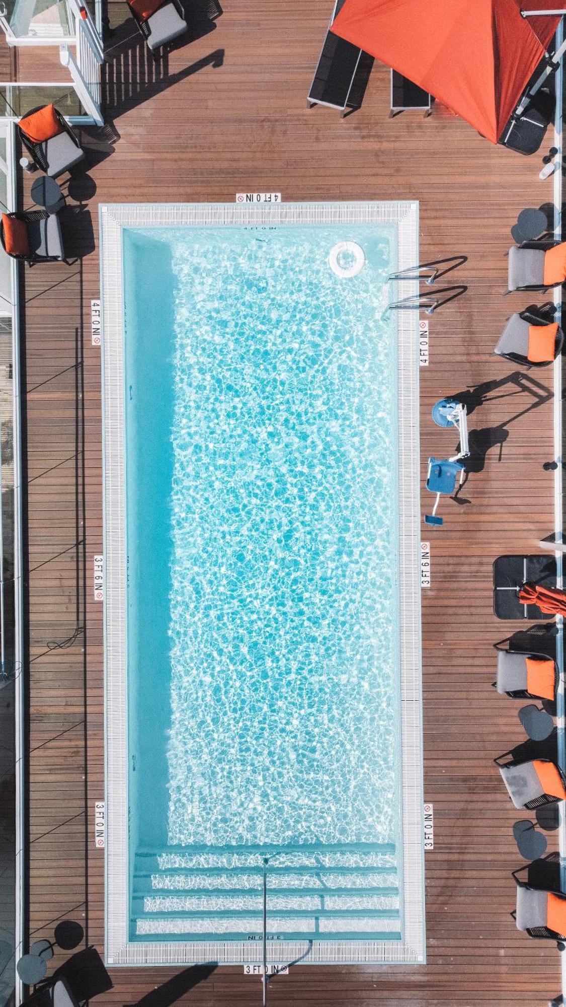Iberostar Waves Hotel Miami Beach